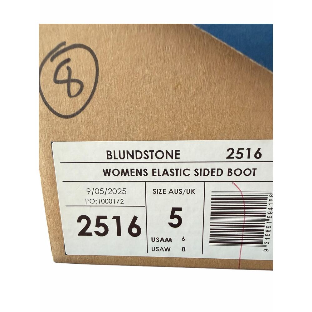 Blundstone Tan Suede Chelsea Ankle Boots - Picture 6 of 6